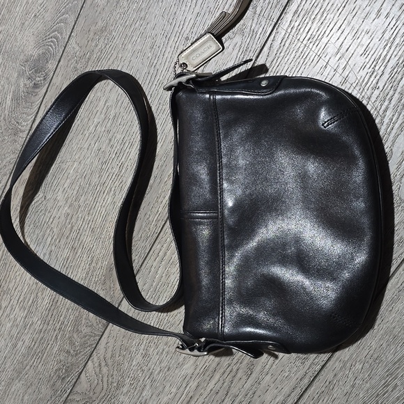 Vintage Coach Black Leather Shoulder Bag 7453 - Picture 2 of 12